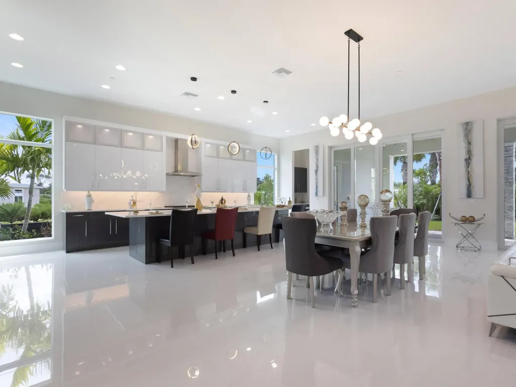 9124 S Coral Isle Circle S Palm Beach Gardens FL 33412