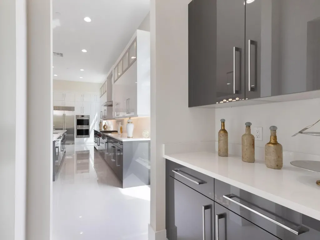 9124 S Coral Isle Circle S Palm Beach Gardens FL 33412
