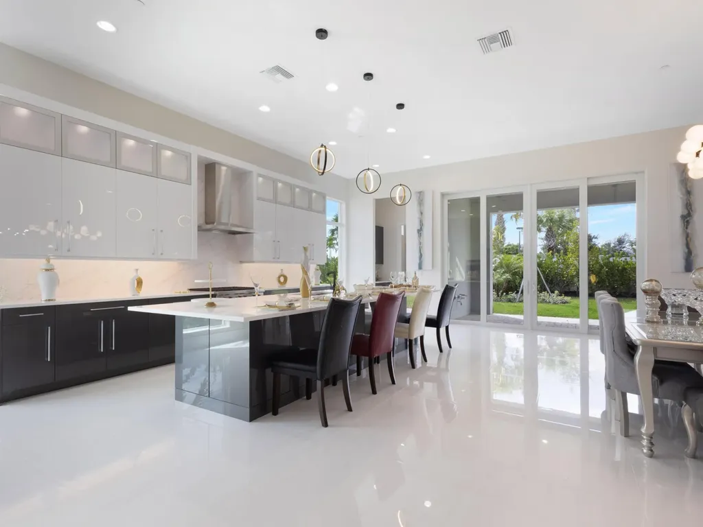 9124 S Coral Isle Circle S Palm Beach Gardens FL 33412