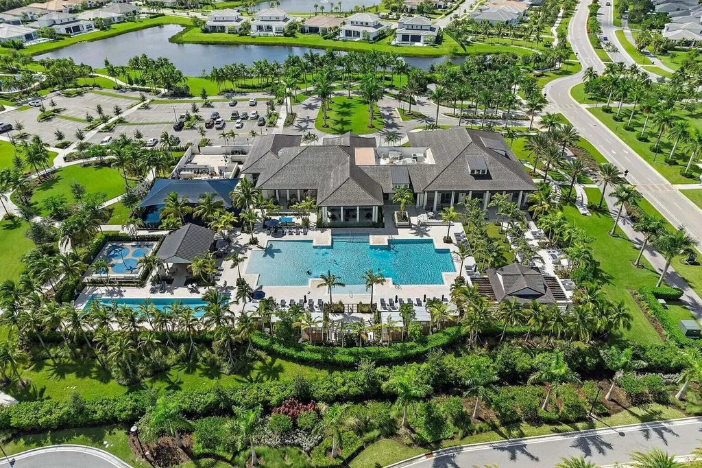 9124 S Coral Isle Circle S Palm Beach Gardens FL 33412