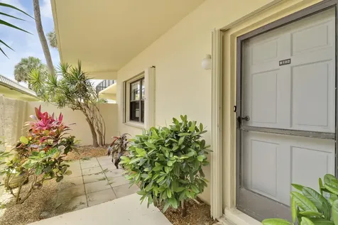 275 S Beach Road Tequesta FL 33469