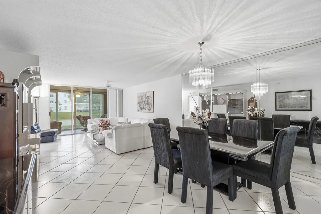 2503 N Nob Hill Road Sunrise FL 33322