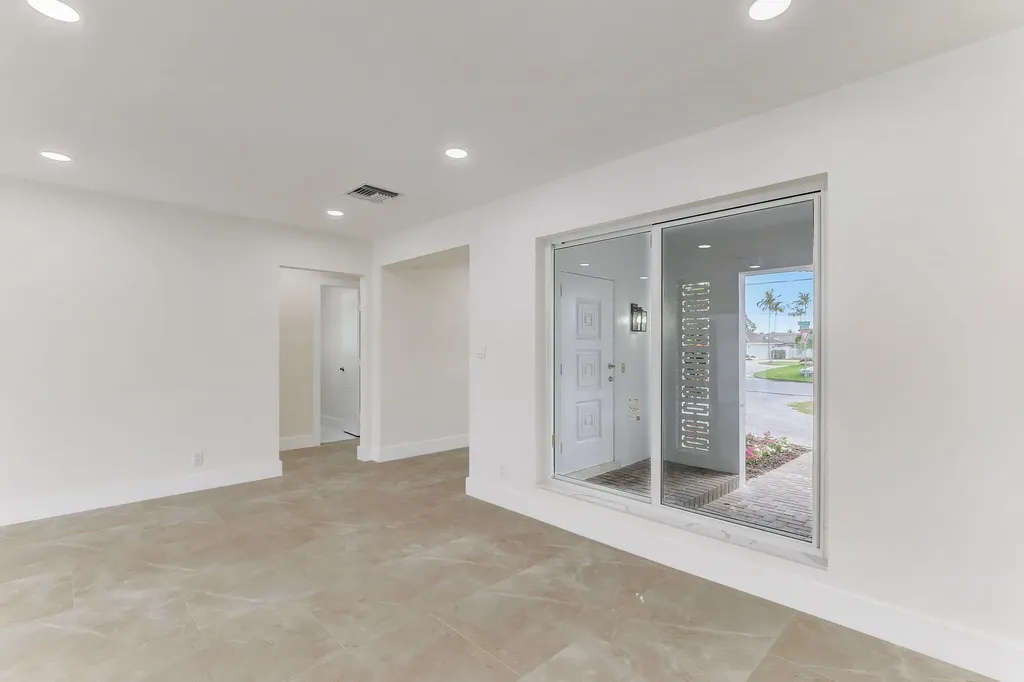 5591 NE 29th Avenue Fort Lauderdale FL 33308