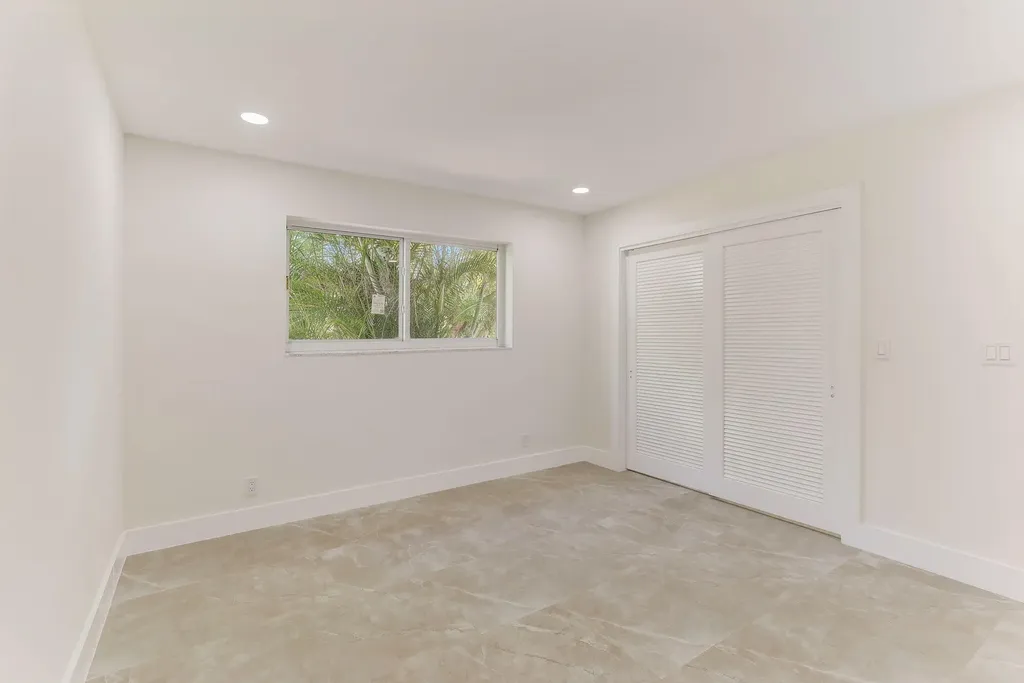 5591 NE 29th Avenue Fort Lauderdale FL 33308