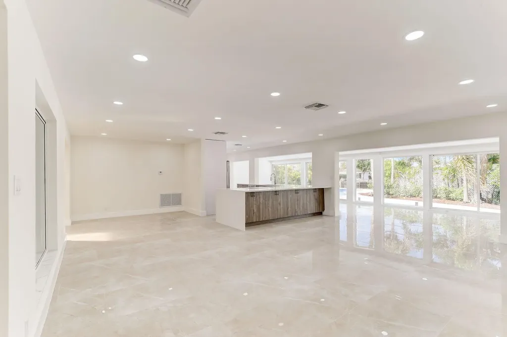 5591 NE 29th Avenue Fort Lauderdale FL 33308