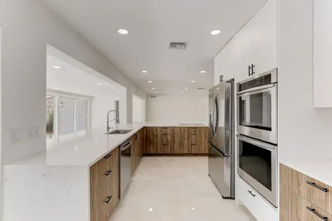 5591 NE 29th Avenue Fort Lauderdale FL 33308