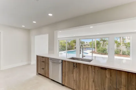 5591 NE 29th Avenue Fort Lauderdale FL 33308