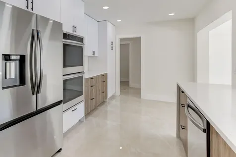 5591 NE 29th Avenue Fort Lauderdale FL 33308
