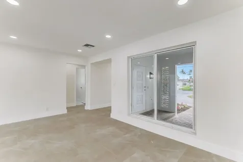5591 NE 29th Avenue Fort Lauderdale FL 33308