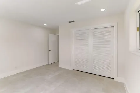 5591 NE 29th Avenue Fort Lauderdale FL 33308