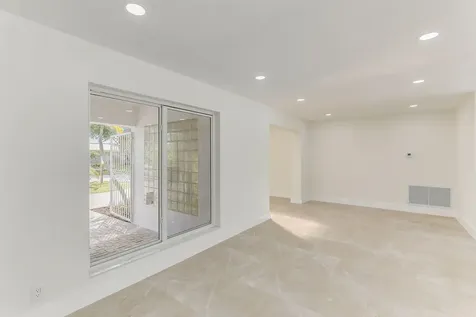 5591 NE 29th Avenue Fort Lauderdale FL 33308