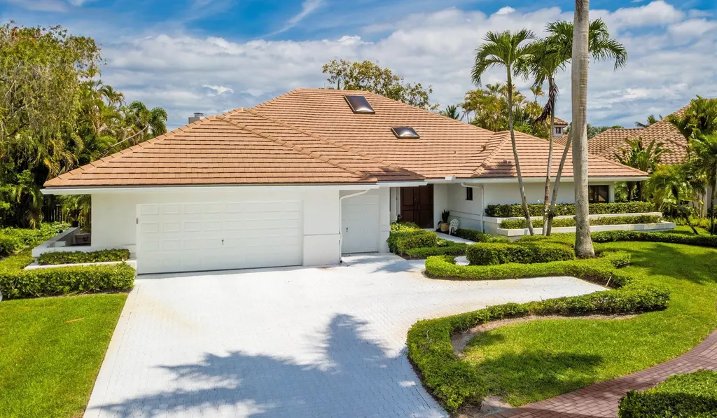 17974 Foxborough Lane Boca Raton FL 33496