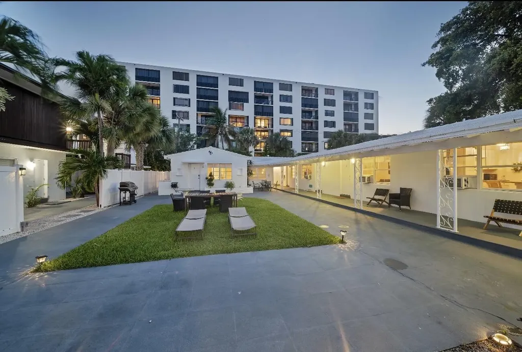 2307 N Ocean Boulevard Fort Lauderdale FL 33305