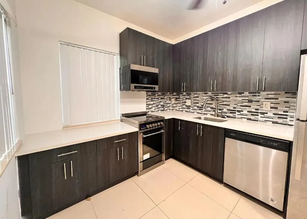 950 Lake Wyman Road Boca Raton FL 33431