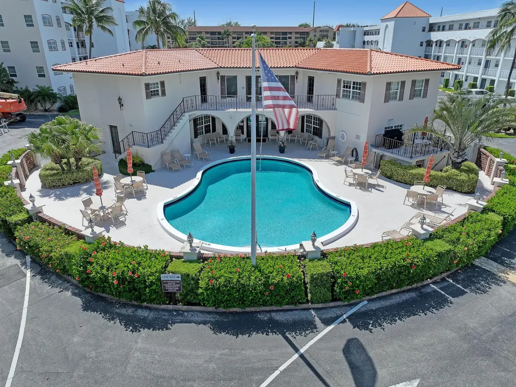 28 Yacht Club Drive North Palm Beach FL 33408