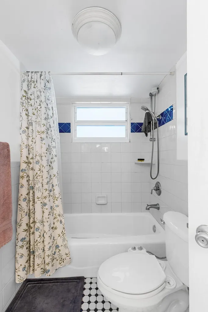 1212 SE 2nd Court Fort Lauderdale FL 33301
