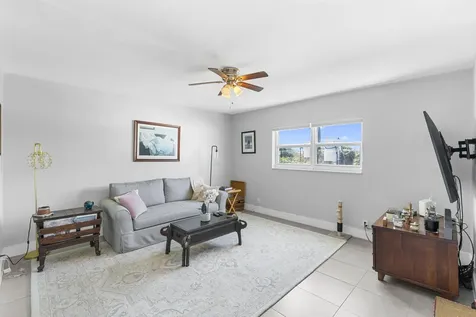 1212 SE 2nd Court Fort Lauderdale FL 33301