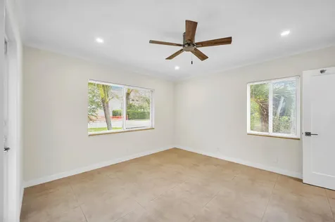 606 N Victoria Park Road N Fort Lauderdale FL 33304