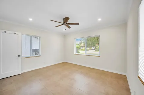 606 N Victoria Park Road N Fort Lauderdale FL 33304