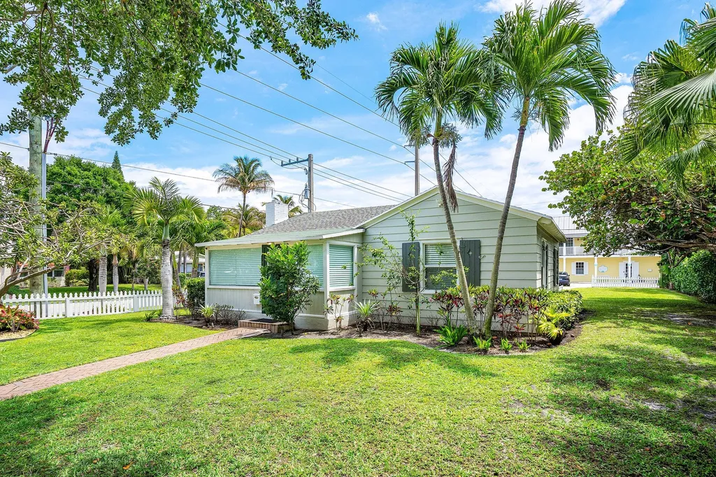 145 N Swinton Avenue Delray Beach FL 33444