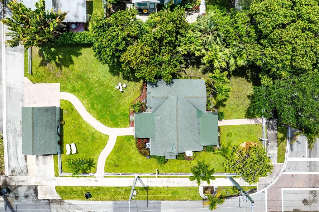 145 N Swinton Avenue Delray Beach FL 33444
