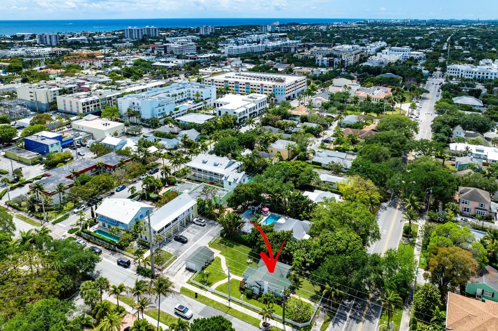 145 N Swinton Avenue Delray Beach FL 33444