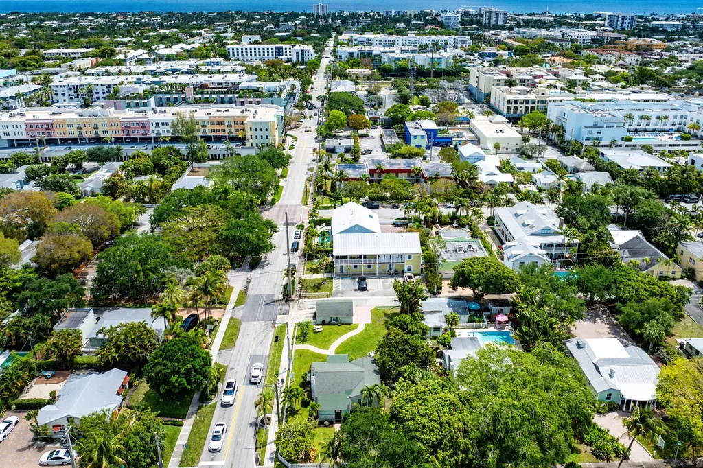 145 N Swinton Avenue Delray Beach FL 33444