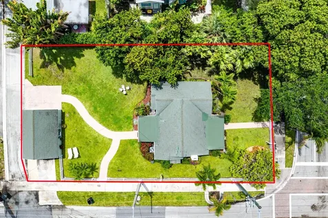 145 N Swinton Avenue Delray Beach FL 33444