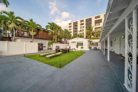 2307 N Ocean Boulevard E Fort Lauderdale FL 33305