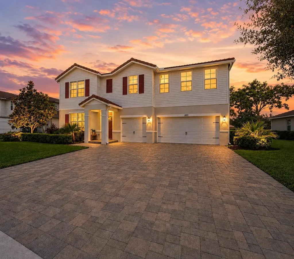 11971 Cypress Key Way Royal Palm Beach FL 33411