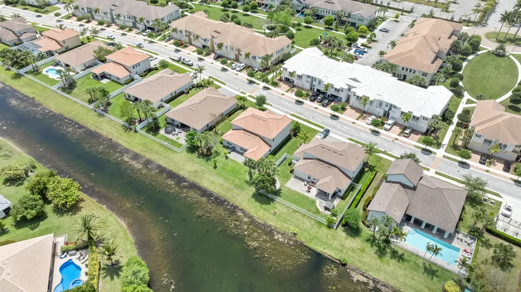 11971 Cypress Key Way Royal Palm Beach FL 33411