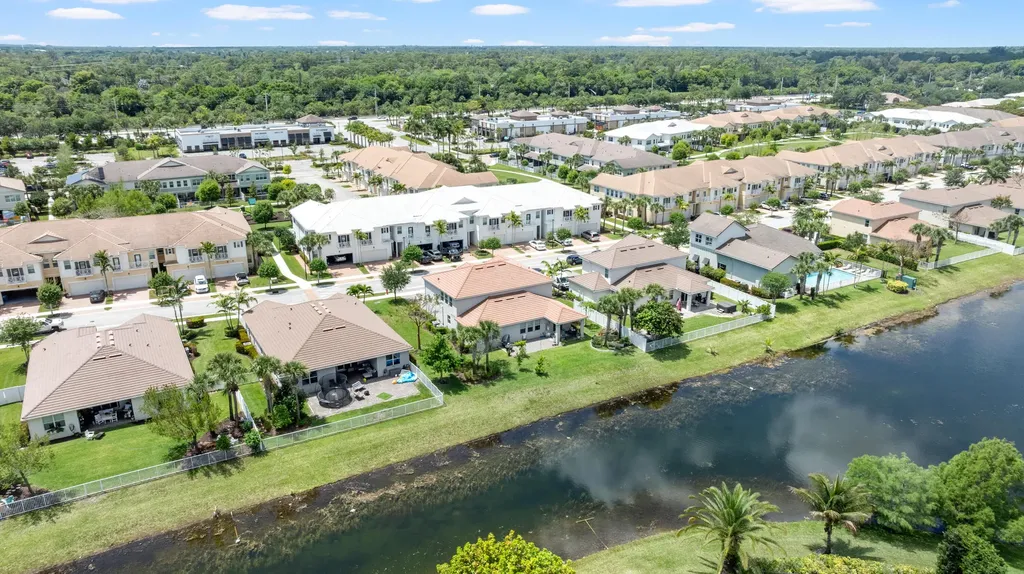 11971 Cypress Key Way Royal Palm Beach FL 33411
