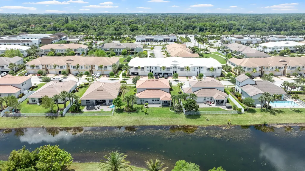 11971 Cypress Key Way Royal Palm Beach FL 33411