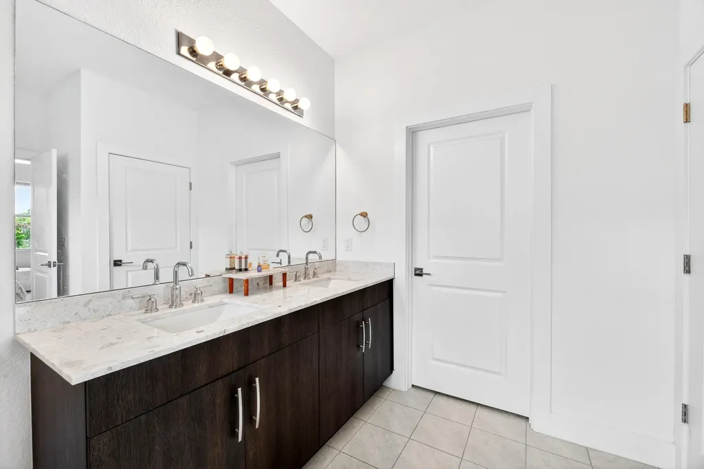 11971 Cypress Key Way Royal Palm Beach FL 33411