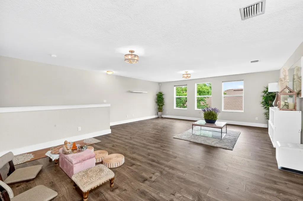 11971 Cypress Key Way Royal Palm Beach FL 33411