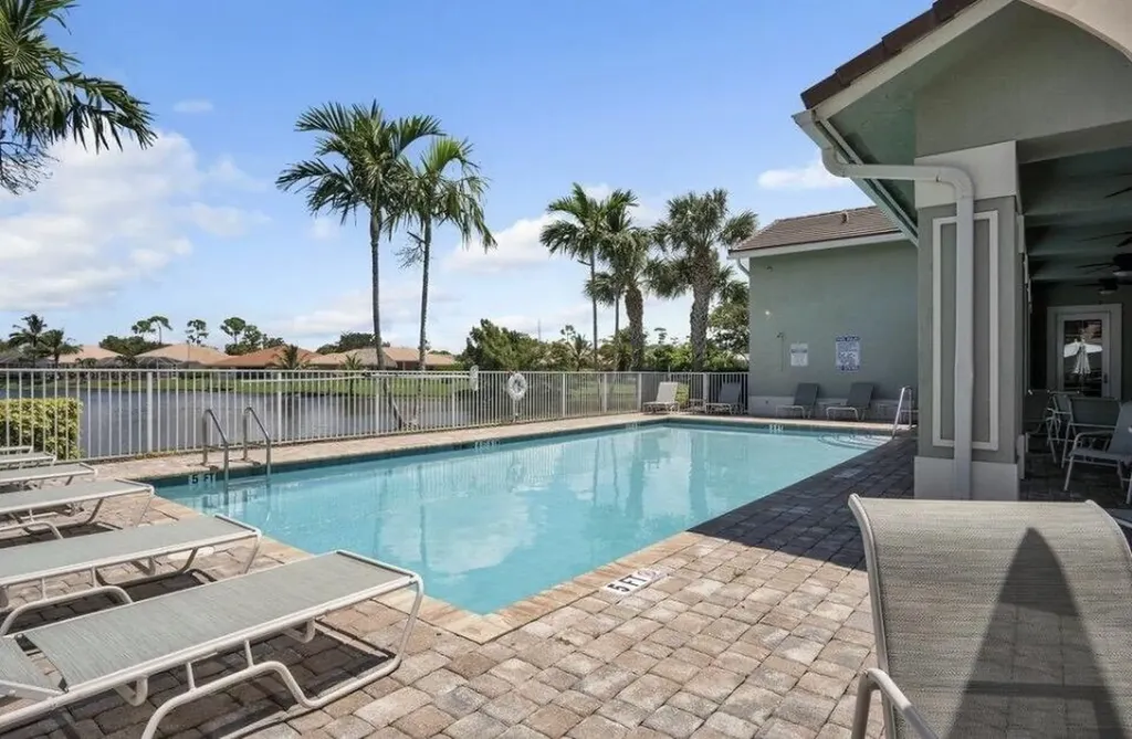 11971 Cypress Key Way Royal Palm Beach FL 33411