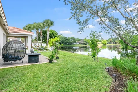 11971 Cypress Key Way Royal Palm Beach FL 33411
