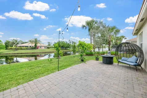 11971 Cypress Key Way Royal Palm Beach FL 33411
