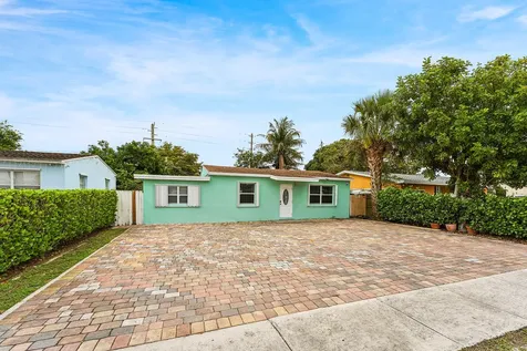 522 Jackson Avenue Greenacres FL 33463