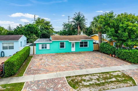 522 Jackson Avenue Greenacres FL 33463