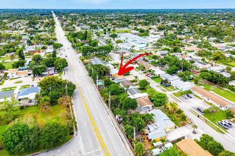 522 Jackson Avenue Greenacres FL 33463