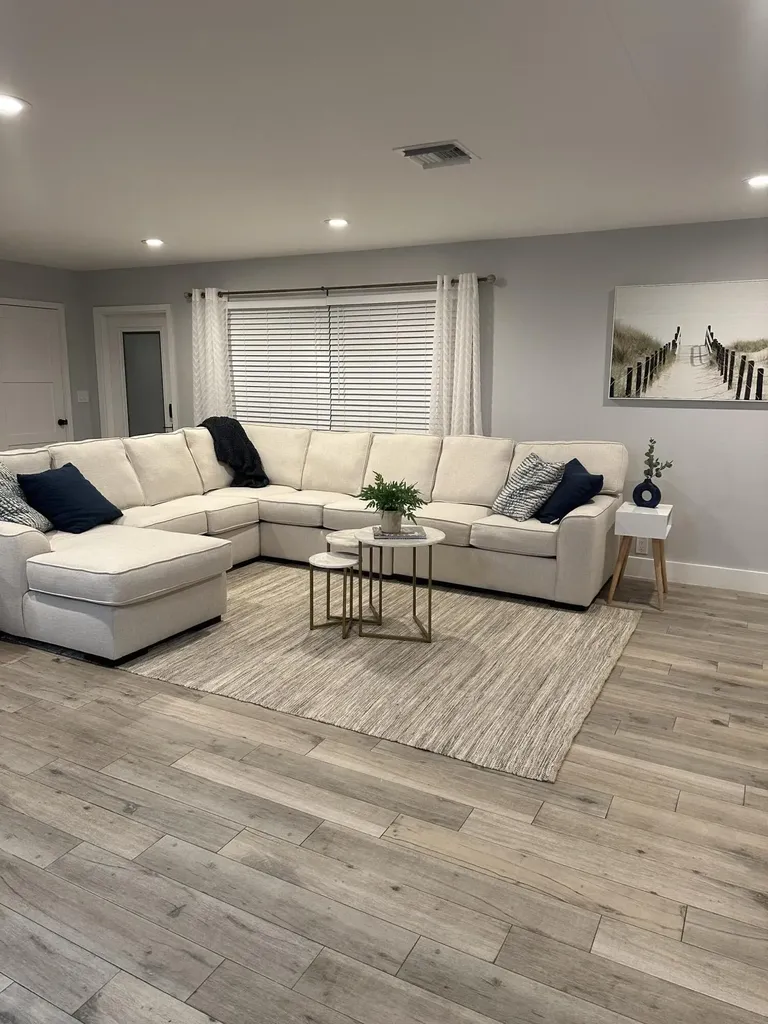 5111 NE 27th Terrace NE Lighthouse Point FL 33064