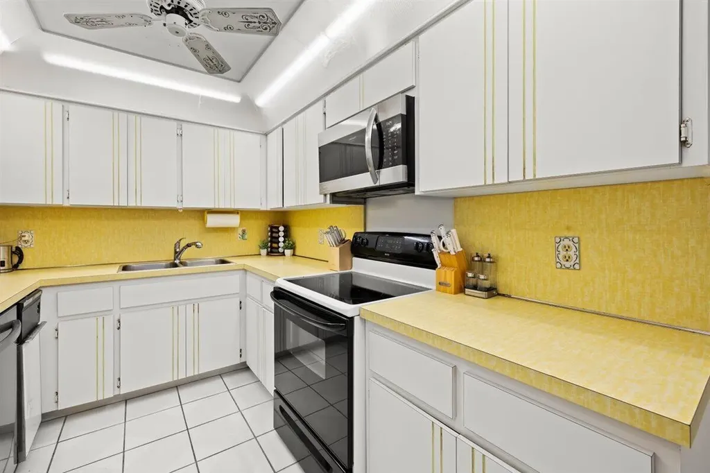 6783 Tiburon Circle Boca Raton FL 33433