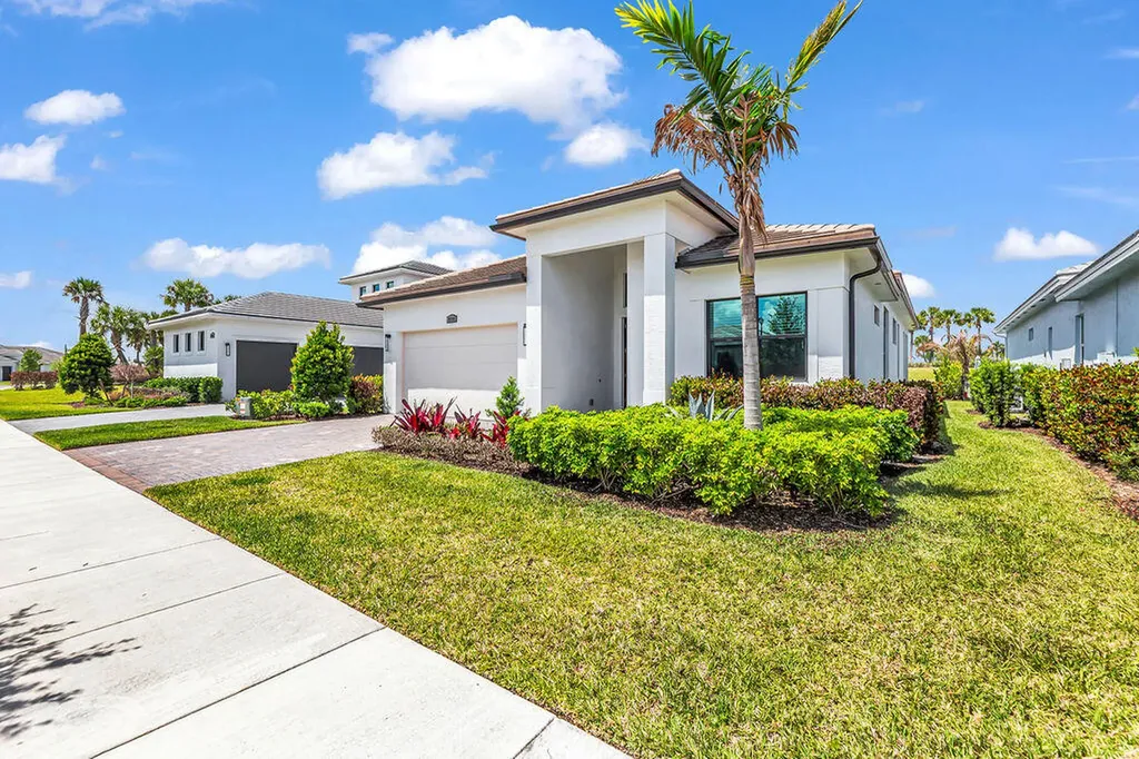 9114 SW Arco Way Port St Lucie FL 34987