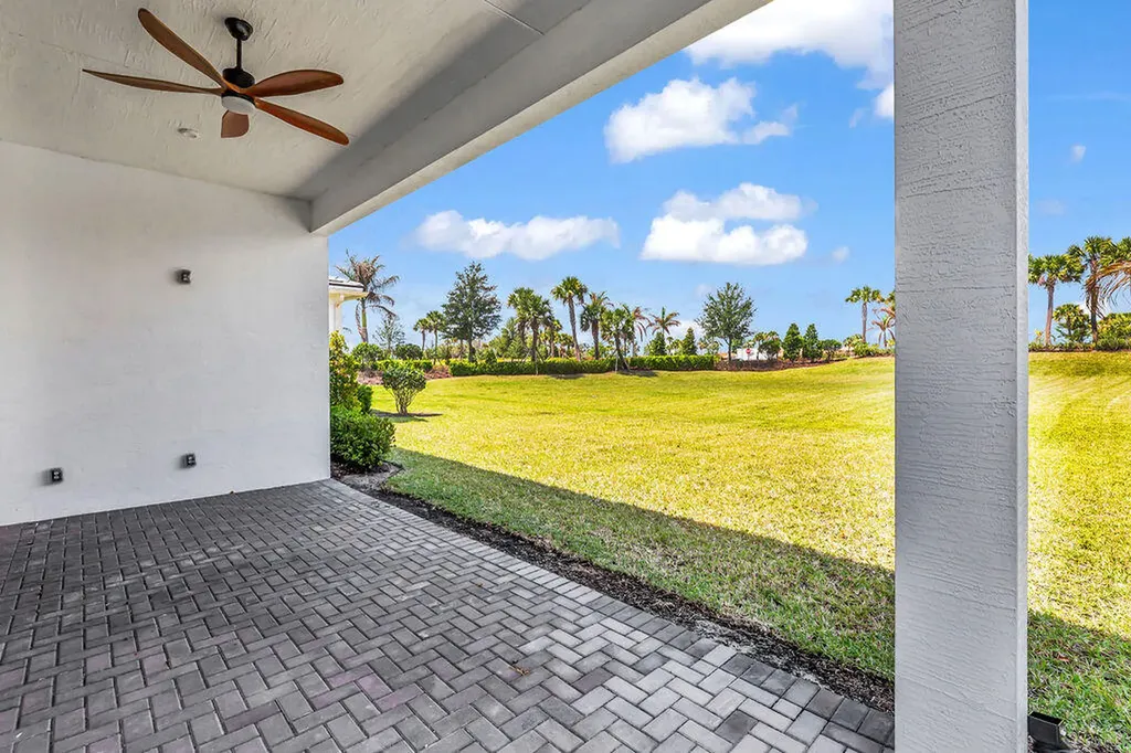 9114 SW Arco Way Port St Lucie FL 34987