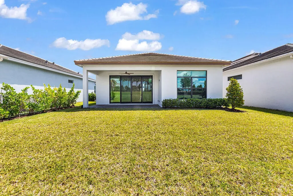 9114 SW Arco Way Port St Lucie FL 34987