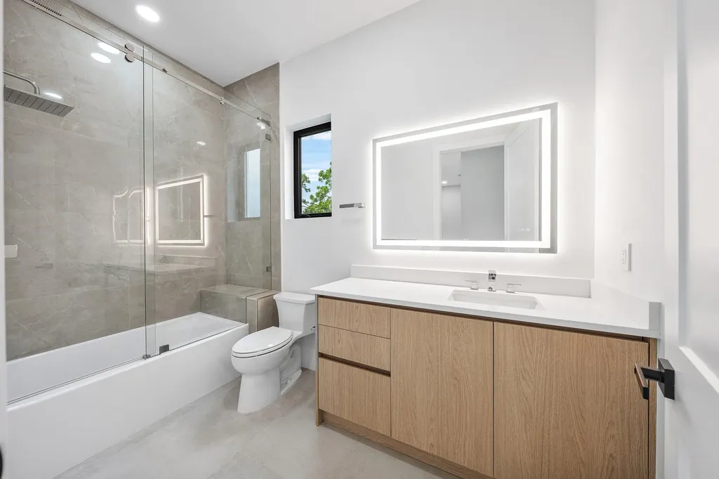 6602 NW 62nd Terrace Parkland FL 33067