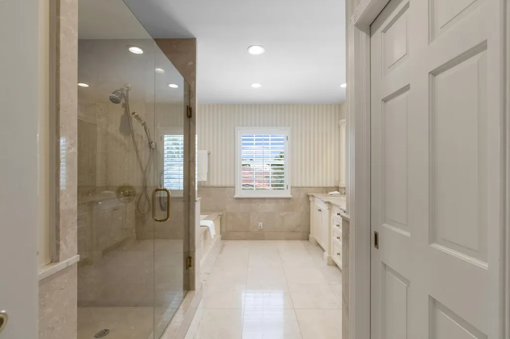 1554 N Ocean Way Palm Beach FL 33480