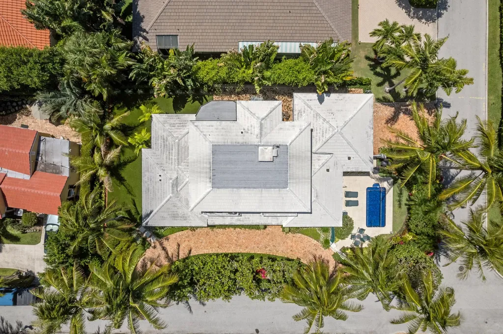 1554 N Ocean Way Palm Beach FL 33480