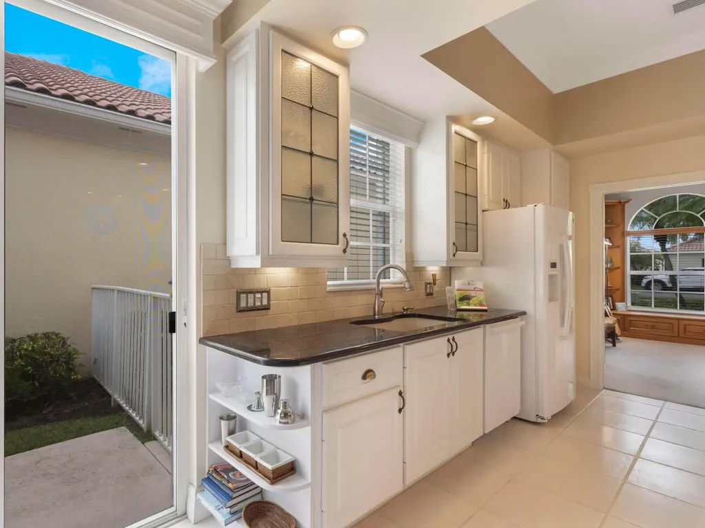 8292 Dominica Place Wellington FL 33414